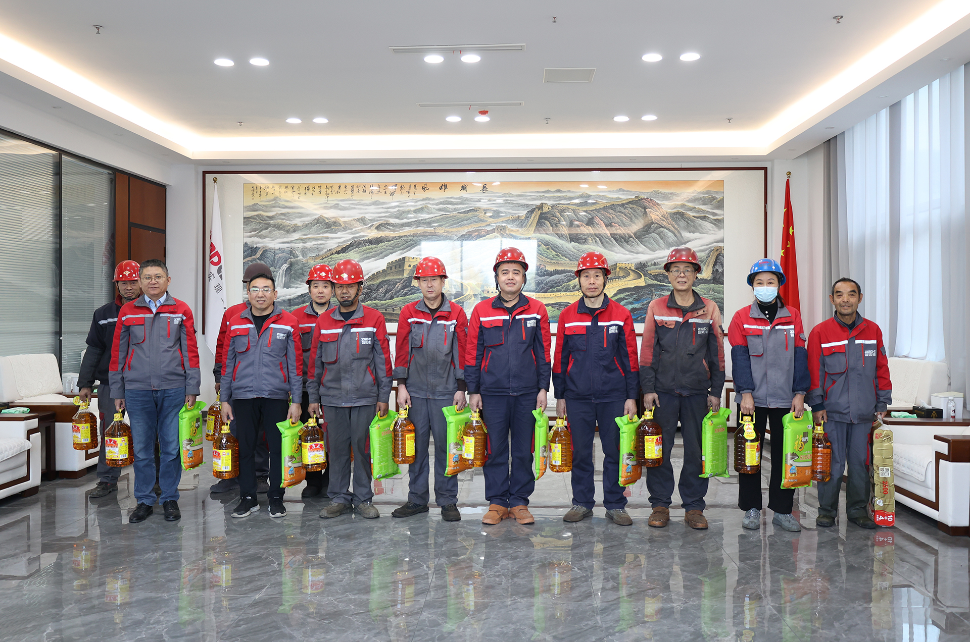 情暖金秋，愛在重陽，智邁德開展重陽敬老活動